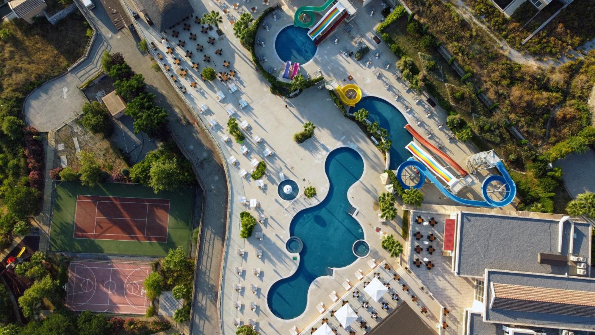 Unique Residence Hotel Golf And Spa Soke Exterior photo
